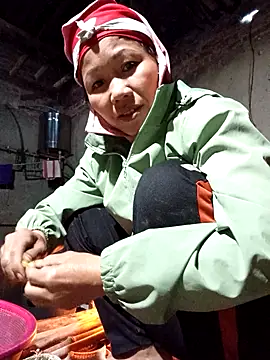 Snapshot of TinTin321 chatting on November 20, 2025, 11:36 pm TinTin321 online show from November 20, 2025, 11:36 pm