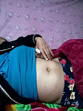 Snapshot of TinTin321 chatting on November 25, 2025, 12:49 pm TinTin321 online show from November 25, 2025, 12:49 pm