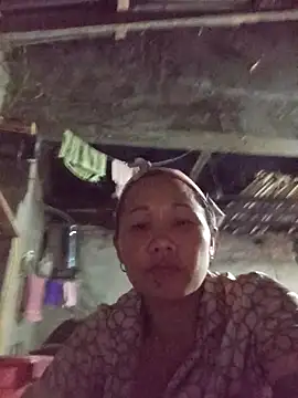 Snapshot of TinTin321 chatting on October 14, 2025, 12:06 pm TinTin321 online show from October 14, 2025, 12:06 pm