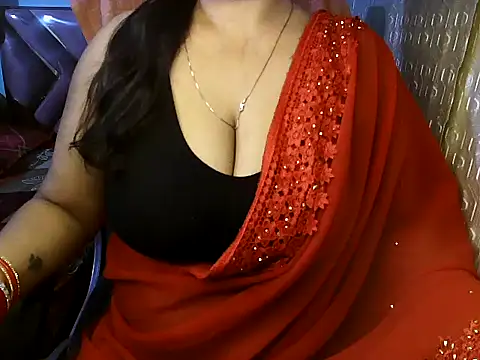Snapshot of Siya_Akhor chatting on April 10, 2026, 10:44 am Siya Akhor online show from April 10, 2026, 10:44 am