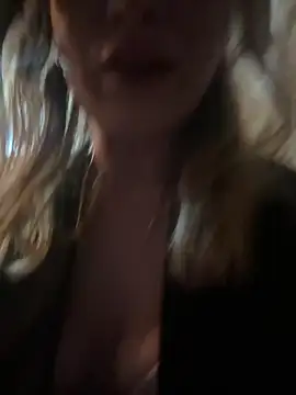 IsabellaEtha online show from February 19, 2026, 4:37 pm