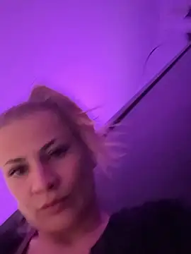 IsabellaEtha online show from October 29, 2025, 4:50 pm