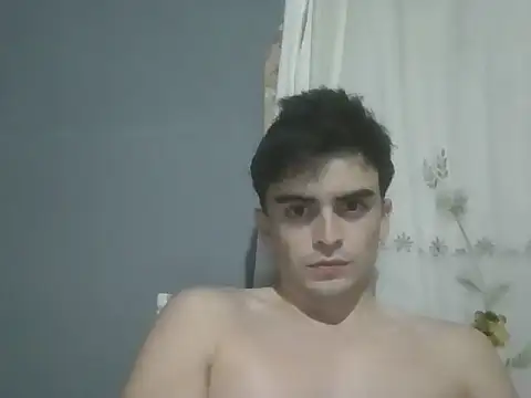 Snapshot of Rodrigo99_9 chatting on June 11, 2026, 3:25 am Rodrigo99 9 online show from June 11, 2026, 3:25 am