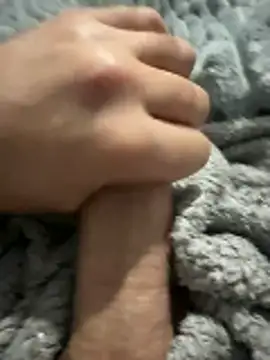 Snapshot of SmR_aghhh chatting on November 12, 2025, 12:59 am SmR aghhh online show from November 12, 2025, 12:59 am