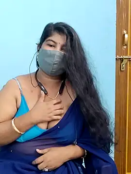 yelmaji91 online show from September 26, 2025, 3:57 am