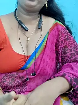 yelmaji91 online show from September 28, 2025, 4:30 am