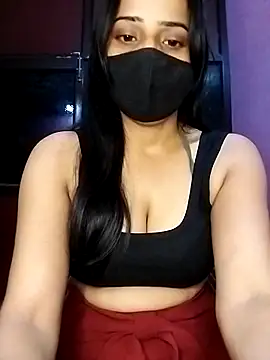 Snapshot of Amisha2 chatting on November 6, 2025, 4:33 pm Amisha2 online show from November 6, 2025, 4:33 pm