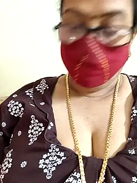 Snapshot of heera-rani chatting on April 9, 2026, 7:58 am heera-rani online show from April 9, 2026, 7:58 am