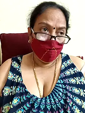 Snapshot of heera-rani chatting on March 21, 2026, 11:58 am heera-rani online show from March 21, 2026, 11:58 am
