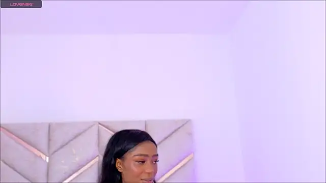 Snapshot of AlanaDoll chatting on September 9, 2025, 4:16 pm AlanaDoll online show from September 9, 2025, 4:16 pm