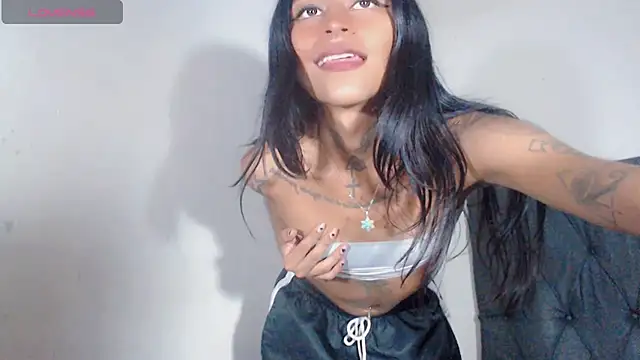 Snapshot of deborahotts chatting on November 11, 2025, 4:07 am deborahotts online show from November 11, 2025, 4:07 am