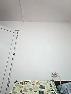 Vera Elle online show from November 10, 2025, 11:10 pm