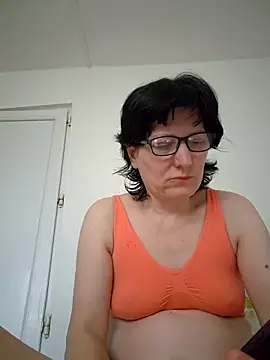 Snapshot of Vera_Elle chatting on March 30, 2026, 3:13 pm Vera Elle online show from March 30, 2026, 3:13 pm