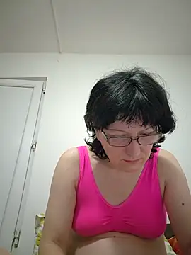 Snapshot of Vera_Elle chatting on March 28, 2026, 6:31 pm Vera Elle online show from March 28, 2026, 6:31 pm