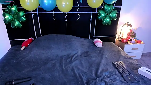 Zoe Vg online show from April 11, 2026, 7:28 pm