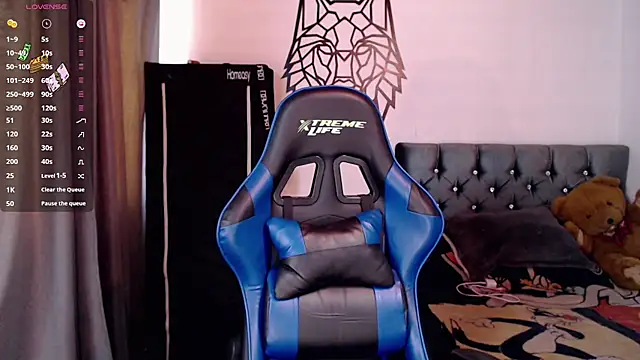 Snapshot of Sweet-Cris chatting on September 10, 2025, 6:40 pm Sweet-Cris online show from September 10, 2025, 6:40 pm