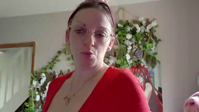 Snapshot of rubystrip chatting on December 1, 2025, 8:59 am rubystrip online show from December 1, 2025, 8:59 am