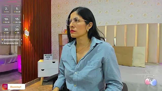 BLUE TAY1 online show from October 6, 2025, 6:41 pm