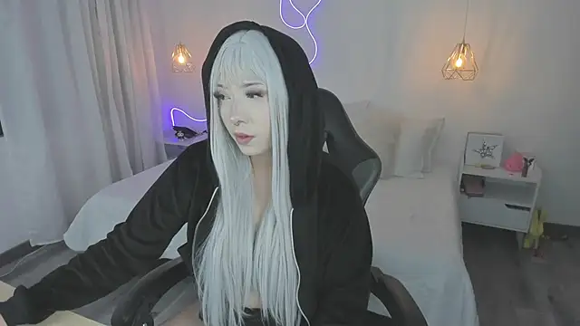 Snapshot of Noahcryptic chatting on January 10, 2026, 5:58 am Noahcryptic online show from January 10, 2026, 5:58 am