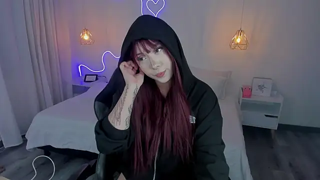 Snapshot of Noahcryptic chatting on January 18, 2026, 5:00 am Noahcryptic online show from January 18, 2026, 5:00 am