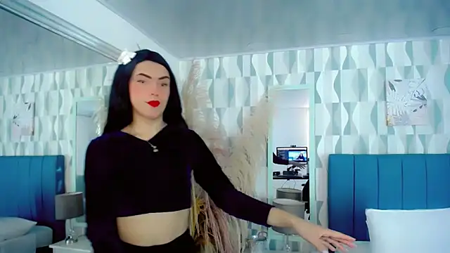 nathalialoes1 online show from November 25, 2025, 8:20 pm