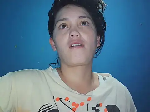 Snapshot of chanito_1421 chatting on November 28, 2025, 5:13 pm chanito 1421 online show from November 28, 2025, 5:13 pm