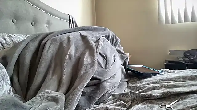 Snapshot of BBCGottii chatting on November 27, 2025, 8:53 pm BBCGottii online show from November 27, 2025, 8:53 pm