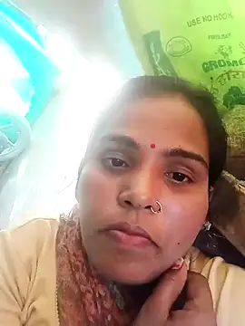 Snapshot of Cut_rajbati chatting on November 3, 2025, 9:35 am Cut rajbati online show from November 3, 2025, 9:35 am