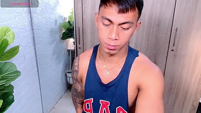 Snapshot of PinooyMilker chatting on January 12, 2026, 11:42 pm PinooyMilker online show from January 12, 2026, 11:42 pm