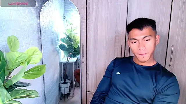 Snapshot of PinooyMilker chatting on March 29, 2026, 7:32 am PinooyMilker online show from March 29, 2026, 7:32 am