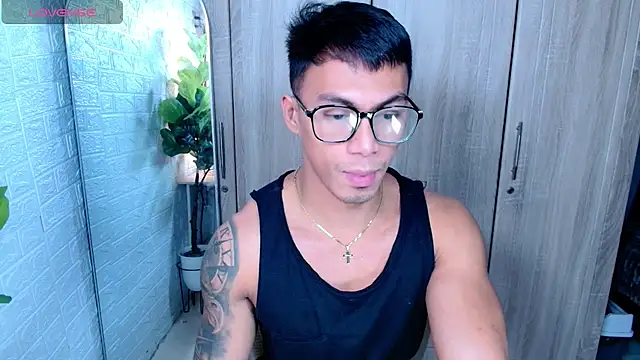 Snapshot of PinooyMilker chatting on December 20, 2025, 3:26 pm PinooyMilker online show from December 20, 2025, 3:26 pm