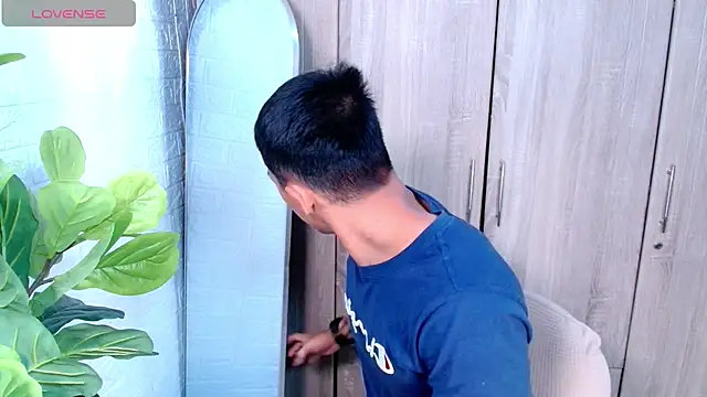 Snapshot of PinooyMilker chatting on April 7, 2026, 1:18 am PinooyMilker online show from April 7, 2026, 1:18 am