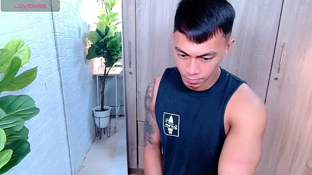 Snapshot of PinooyMilker chatting on January 9, 2026, 11:55 pm PinooyMilker online show from January 9, 2026, 11:55 pm