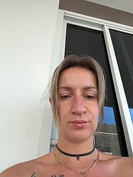 EvvaMur online show from November 27, 2025, 1:28 am