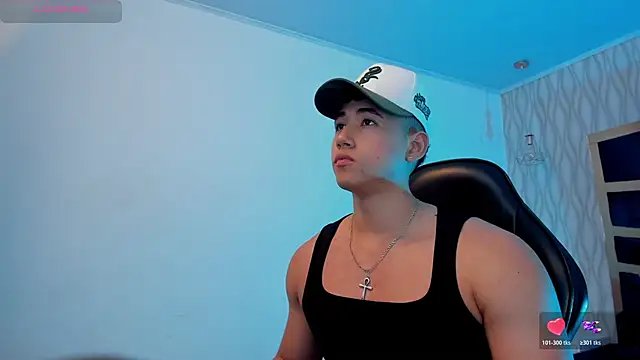 Snapshot of Draven_Marceaux chatting on November 11, 2025, 11:16 am Draven Marceaux online show from November 11, 2025, 11:16 am