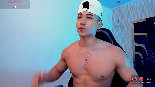 Snapshot of Draven_Marceaux chatting on October 24, 2025, 2:05 pm Draven Marceaux online show from October 24, 2025, 2:05 pm