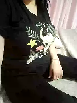 Snapshot of zerdaliii chatting on March 26, 2026, 4:27 pm zerdaliii online show from March 26, 2026, 4:27 pm