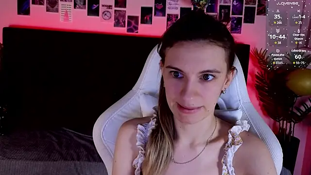 kaleriyaa  online show from January 8, 2026, 1:44 am