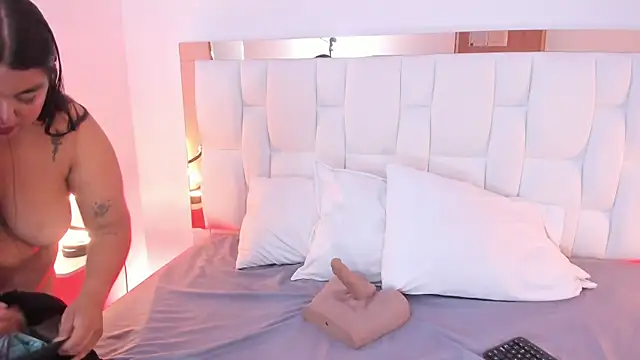 Sexxchubby online show from December 2, 2025, 10:44 pm