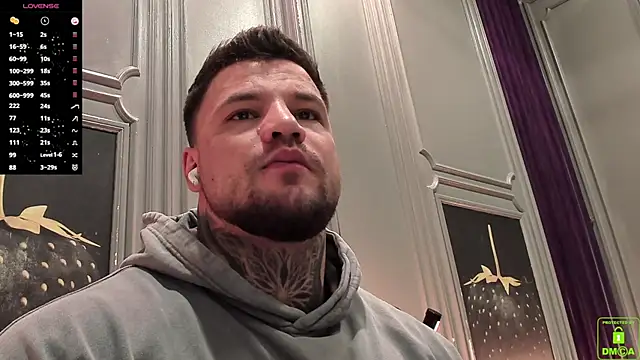 Snapshot of OliverSport chatting on April 5, 2026, 5:03 am OliverSport online show from April 5, 2026, 5:03 am