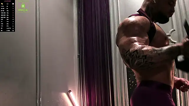 Snapshot of OliverSport chatting on March 6, 2026, 10:54 am OliverSport online show from March 6, 2026, 10:54 am