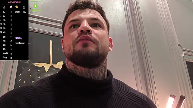 Snapshot of OliverSport chatting on March 27, 2026, 11:11 am OliverSport online show from March 27, 2026, 11:11 am