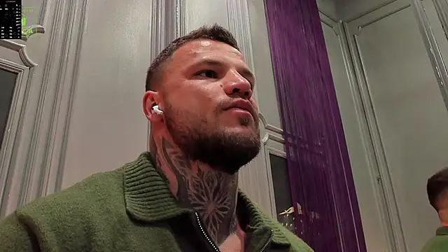 OliverSport online show from September 28, 2025, 11:06 am