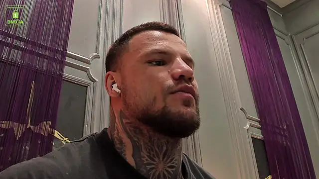 Snapshot of OliverSport chatting on January 18, 2026, 3:59 pm OliverSport online show from January 18, 2026, 3:59 pm