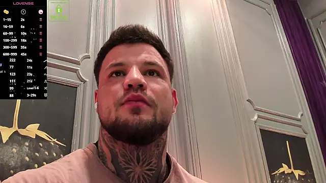 Snapshot of OliverSport chatting on April 15, 2026, 3:49 pm OliverSport online show from April 15, 2026, 3:49 pm