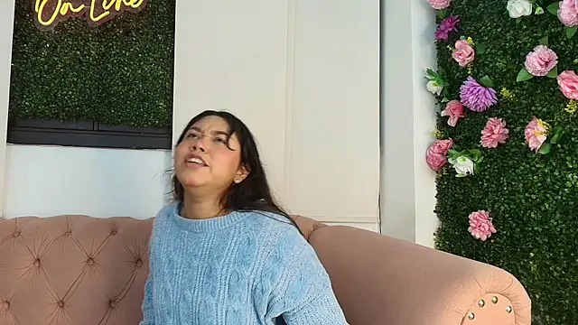 Snapshot of shanon_marel chatting on October 12, 2025, 12:06 pm shanon marel online show from October 12, 2025, 12:06 pm