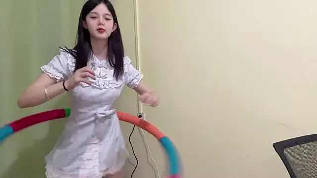 Snapshot of Nicole-13 chatting on November 23, 2025, 11:31 am Nicole-13 online show from November 23, 2025, 11:31 am