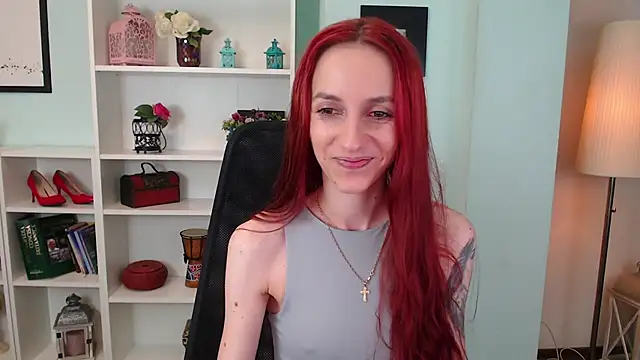 Julia Jae online show from September 22, 2025, 6:08 am