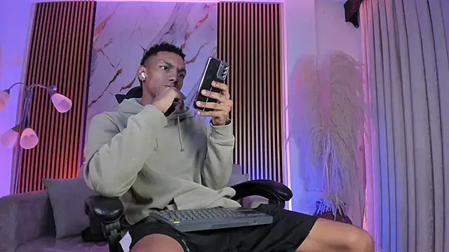 JulienSaint online show from January 9, 2026, 11:06 am