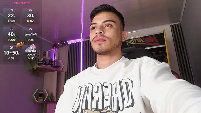 Bastian MCcormick online show from December 1, 2025, 12:17 pm